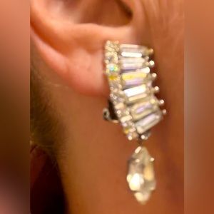 Vintage 1920’s clip earrings